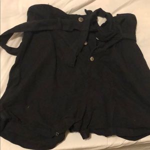 New with tags! Zara tie waist button up shorts